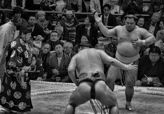 Expérience Sumo à Tokyo : Spectacle ou Entraînement Privé de Professionnels