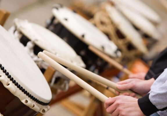 Cours de Taiko, le tambour Japonais, à Kyoto, Tokyo, Kobe & Osaka